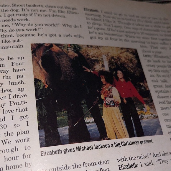 LIFE MAGAZINE LIZ TAYLOR COVER February 1992 - Picture 4 of 14